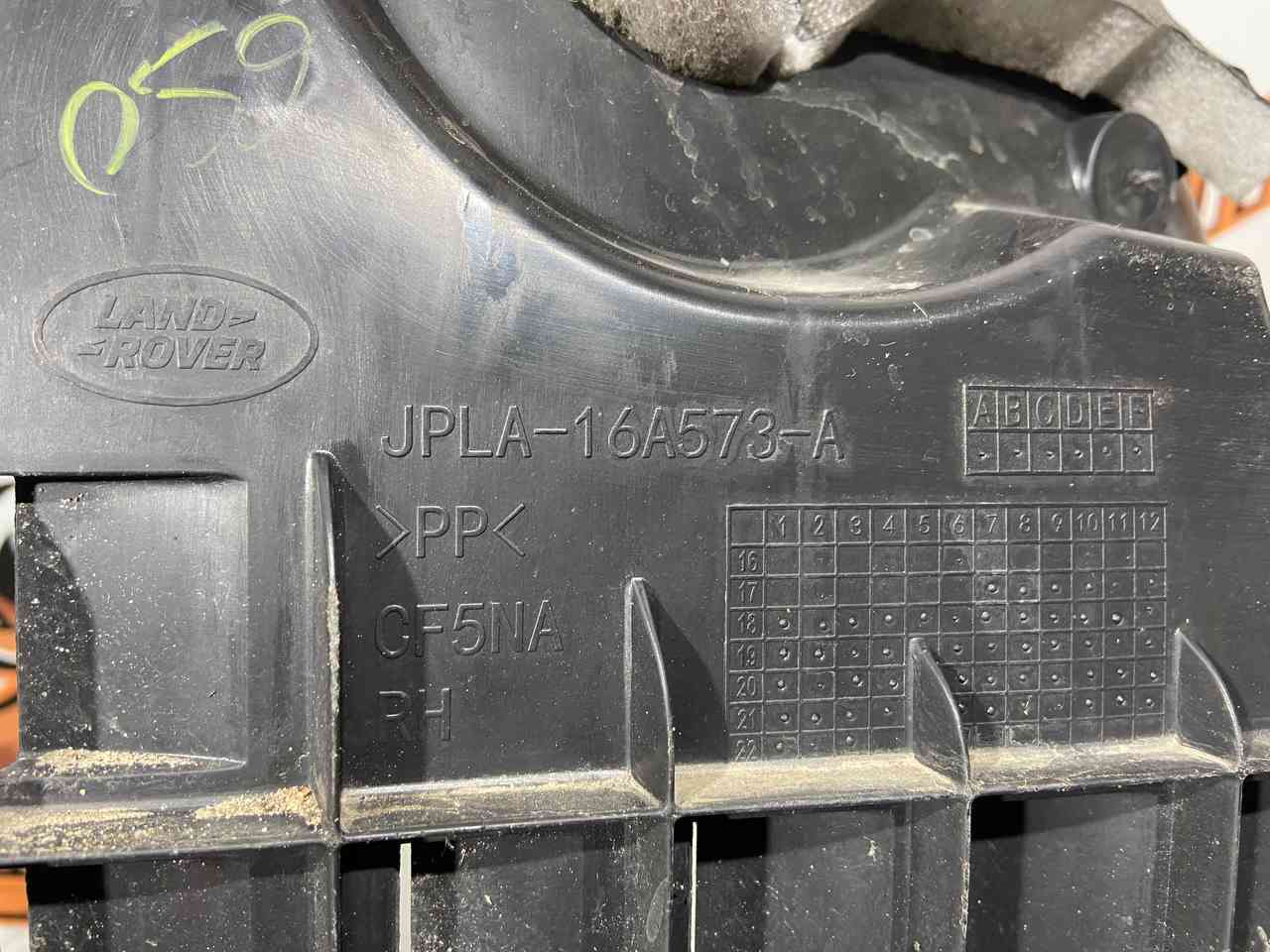 LR146222 Front right fender liner (front part) 2018 - Range Rover Sport L494 (2014-2022) Used - Image 13