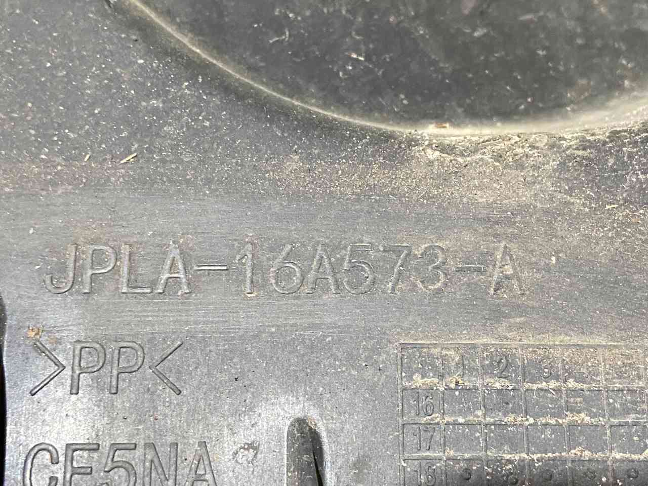 LR146222 Front right fender liner (front part) 2018 - Range Rover Sport L494 (2014-2022) Used - Image 16