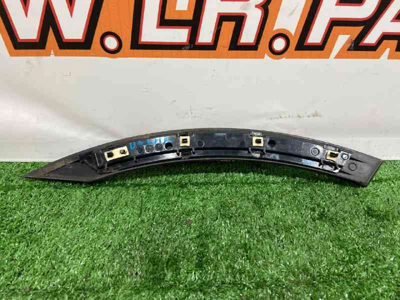 LR117004 Rear left door arch trim Land Rover Discovery 5 L462 used cost 30 € in stock 1 pcs.