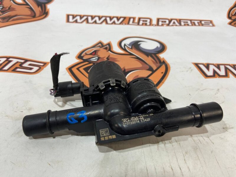 LR117394 Check valve Range Rover Sport L494 (2014-2022) used cost 150 € in stock 1 pcs.