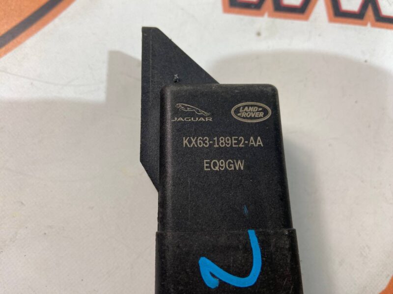 LR117592 Auxiliary heater control unit Range Rover Velar L560 Used cost 50 € in stock 4 pcs.