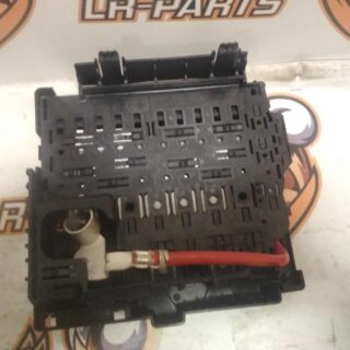 LR117841 Fuse box LAND ROVER DISCOVERY SPORT L550 2015- Used cost 40 € in stock 1 pcs.