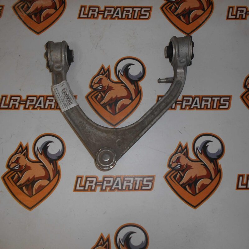 LR117884 Front right upper control arm Range Rover Velar L560 (2018-) Used cost 100 € in stock 14 pcs.