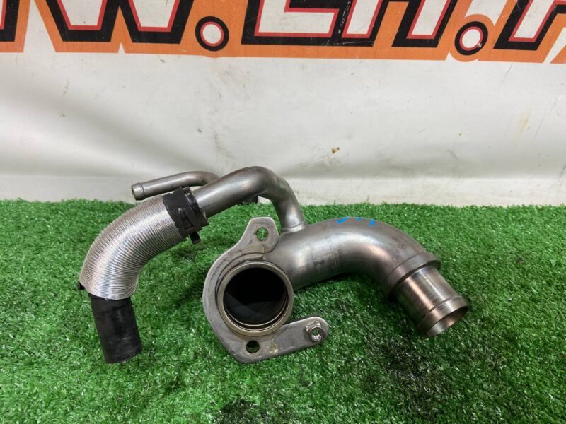 LR118386 Connecting pipe Land Rover Discovery Sport L550 (2015-) used cost 20 € in stock 1 pcs.