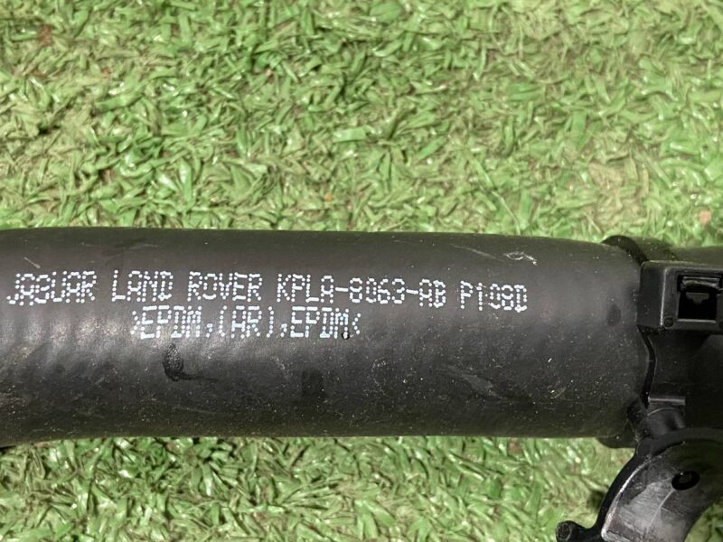 LR123076 Cooling pipe Range Rover Sport L494 (2014-2022) Used cost 75 € in stock 1 pcs.