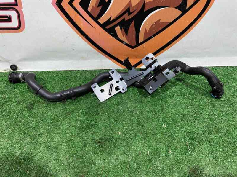 LR123077 Cooling system hose Range Rover Sport L494 (2014-2022) Used cost 75 € in stock 1 pcs.