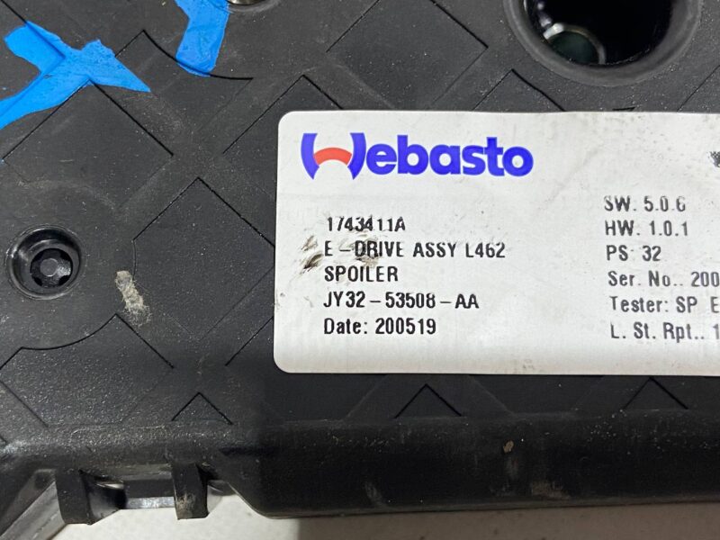 LR123807 Used LAND ROVER DISCOVERY 5 hatch cover motor cost 186 € in stock 1 pcs.
