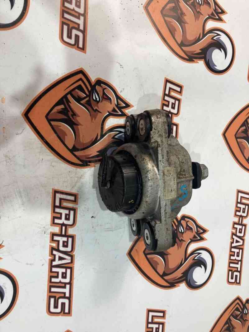 LR123907 Motor cushion 3.0D Range Rover Sport L494 (2014-2022) used cost 30 € in stock 33 pcs.