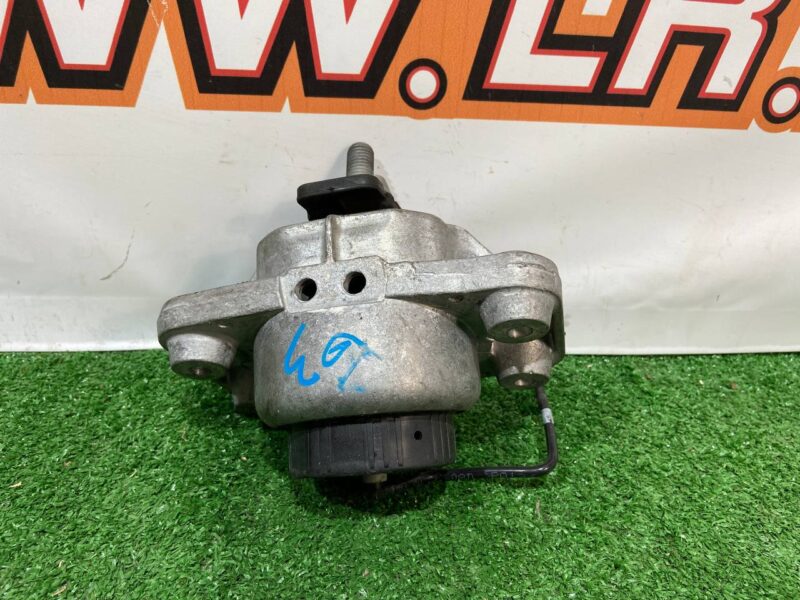 LR123914 Motor cushion Range Rover Sport L494 (2014-2022) used cost 90 € in stock 2 pcs.