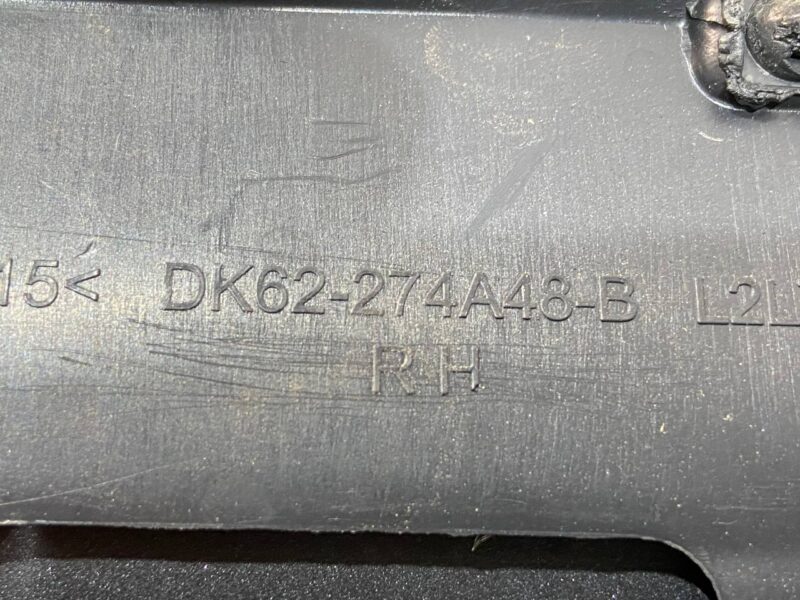LR125991 Door molding rear right Range Rover Sport L494 (2014-2022) Used cost 50 € in stock 2 pcs.
