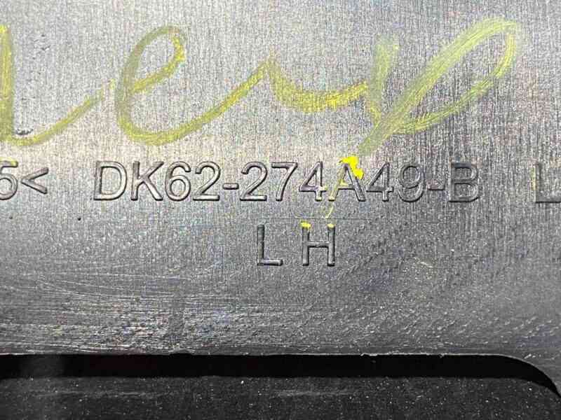 LR125994 Door molding rear left Range Rover Sport L494 (2014-2022) Used cost 50 € in stock 1 pcs.