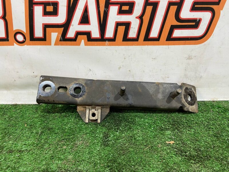 LR126068 Front right beam reinforcement Range Rover Sport L494 (2014-2022) Used cost 50 € in stock 6 pcs.