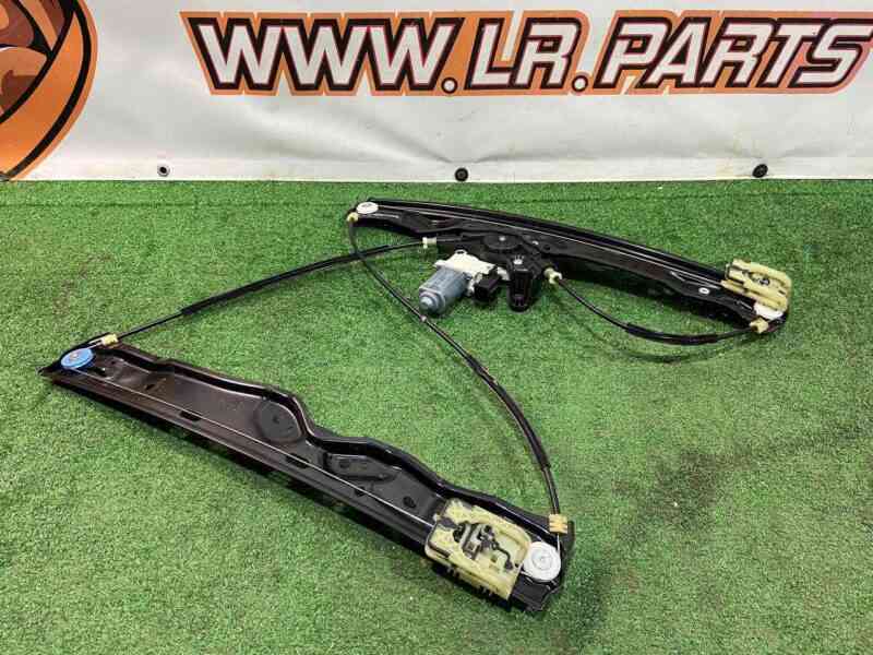 LR126072 Window lifter Front right Land Rover Discovery Sport L550 (2015-) Used cost 80 € in stock 7 pcs.
