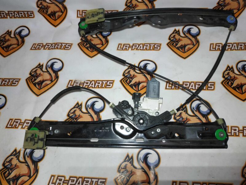 LR126072 Window lifter Front right Land Rover Discovery Sport L550 (2015-) Used cost 80 € in stock 7 pcs.