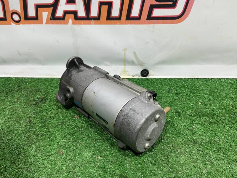 LR126163 Starter 2.0TD Range Rover Velar L560 (2018-) Used - Image 17