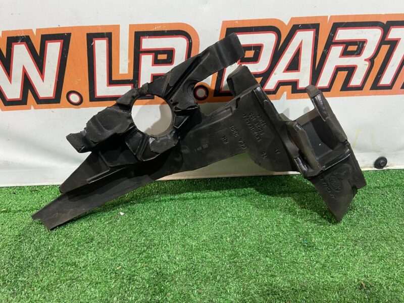 LR127398 Engine insulator right Land Rover Discovery Sport L550 (2015-) used cost 20 € in stock 3 pcs.