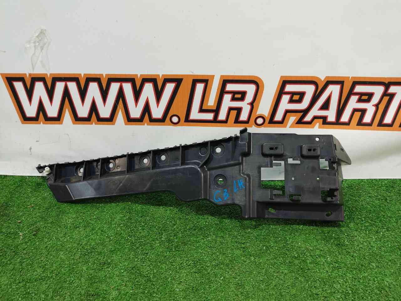 LR128160 Rear Left Bumper Bracket Mount Range Rover Sport L494 (2014-2022) Used cost 50 € in stock 1 pcs.