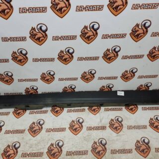 LR128586 Right door sill trim Land Rover Discovery Sport L550 (2015-) Used cost 85 € in stock 4 pcs.