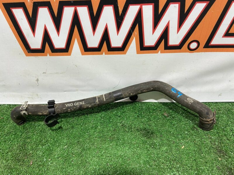 LR128619 Hose 3.0TD cooling system Range Rover Sport L494 (2014-2022) Used cost 20 € in stock 8 pcs.