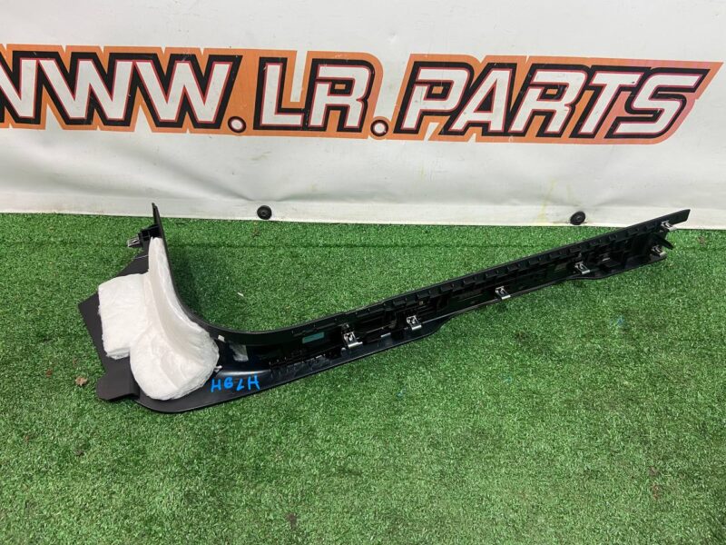 LR129331 Door sill front left door Land Rover Discovery Sport L550 (2015-) used cost 40 € in stock 1 pcs.