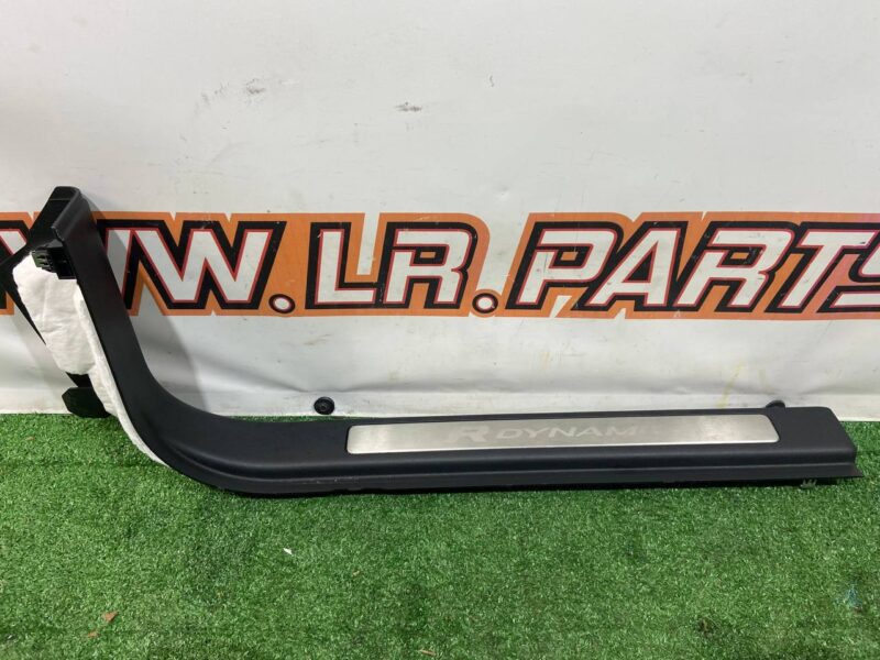 LR129331 Door sill front left door Land Rover Discovery Sport L550 (2015-) used cost 40 € in stock 1 pcs.