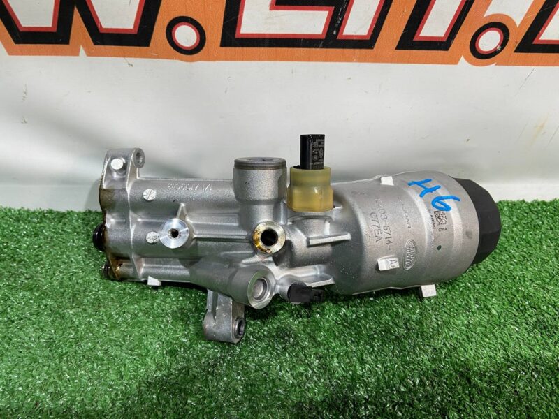 LR134525 Used oil filter housing Land Rover Discovery Sport L550 (2015-) cost 100 € in stock 1 pcs.