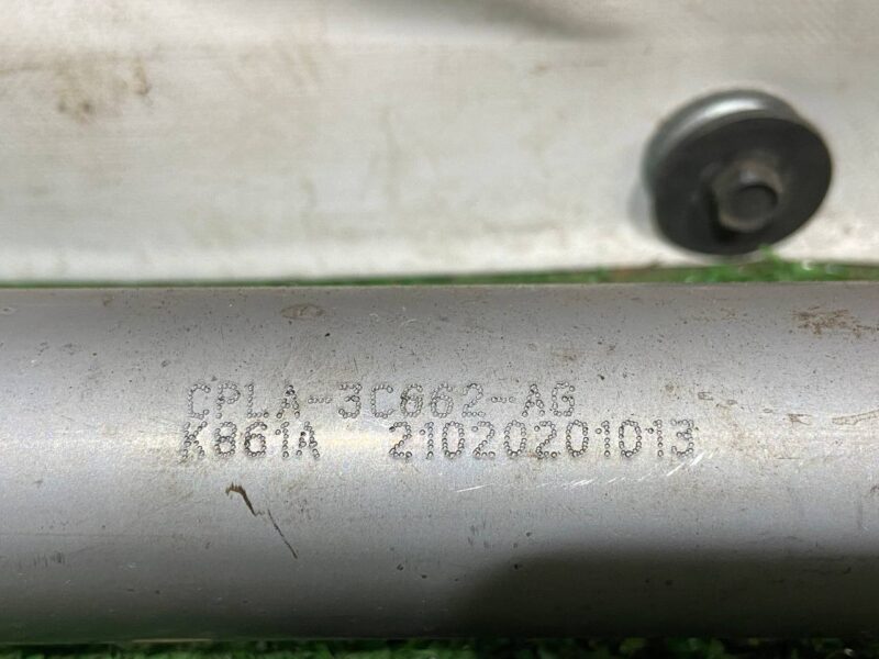 LR134726 Steering shaft Land Rover Discovery 5 L462 (2017-) used cost 50 € in stock 1 pcs.