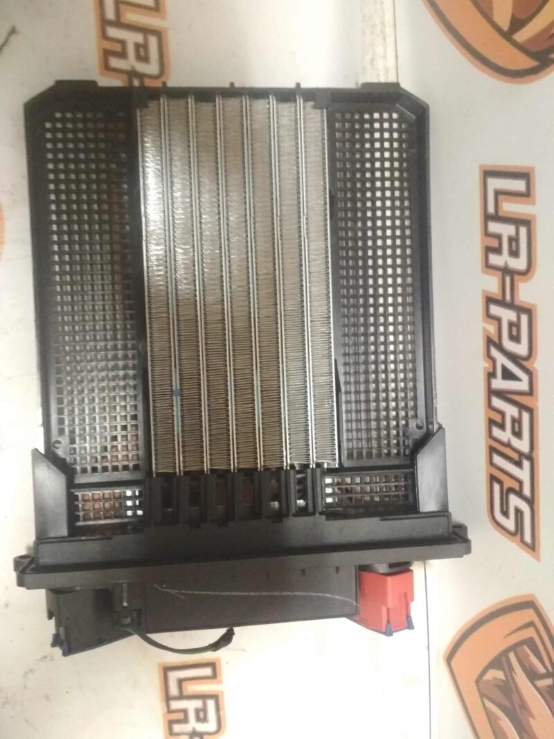 LR136597 Radiator heater Land Rover Discovery Sport L550 (2015-) Used cost 120 € in stock 8 pcs.
