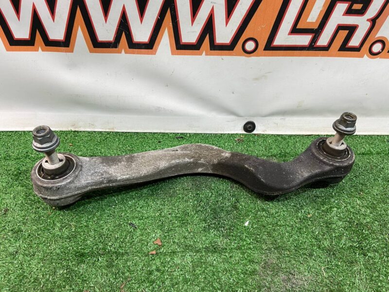 LR137510 Rear suspension arm upper left Land Rover Discovery Sport L550 (2015-) USED cost 50 € in stock 3 pcs.