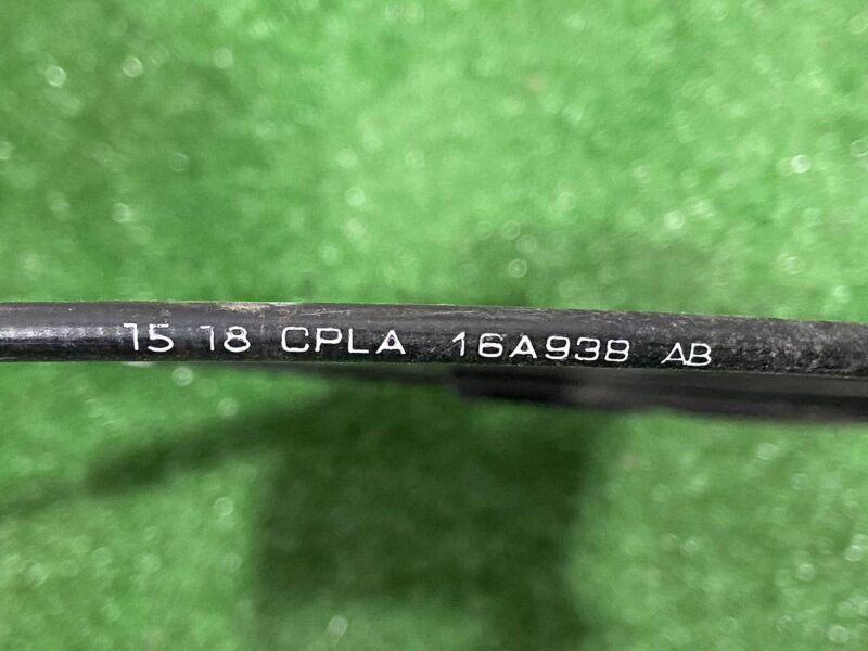 LR137552 Hood opening handle Range Rover Sport L494 (2014-2022) Used cost 4 € in stock 7 pcs.