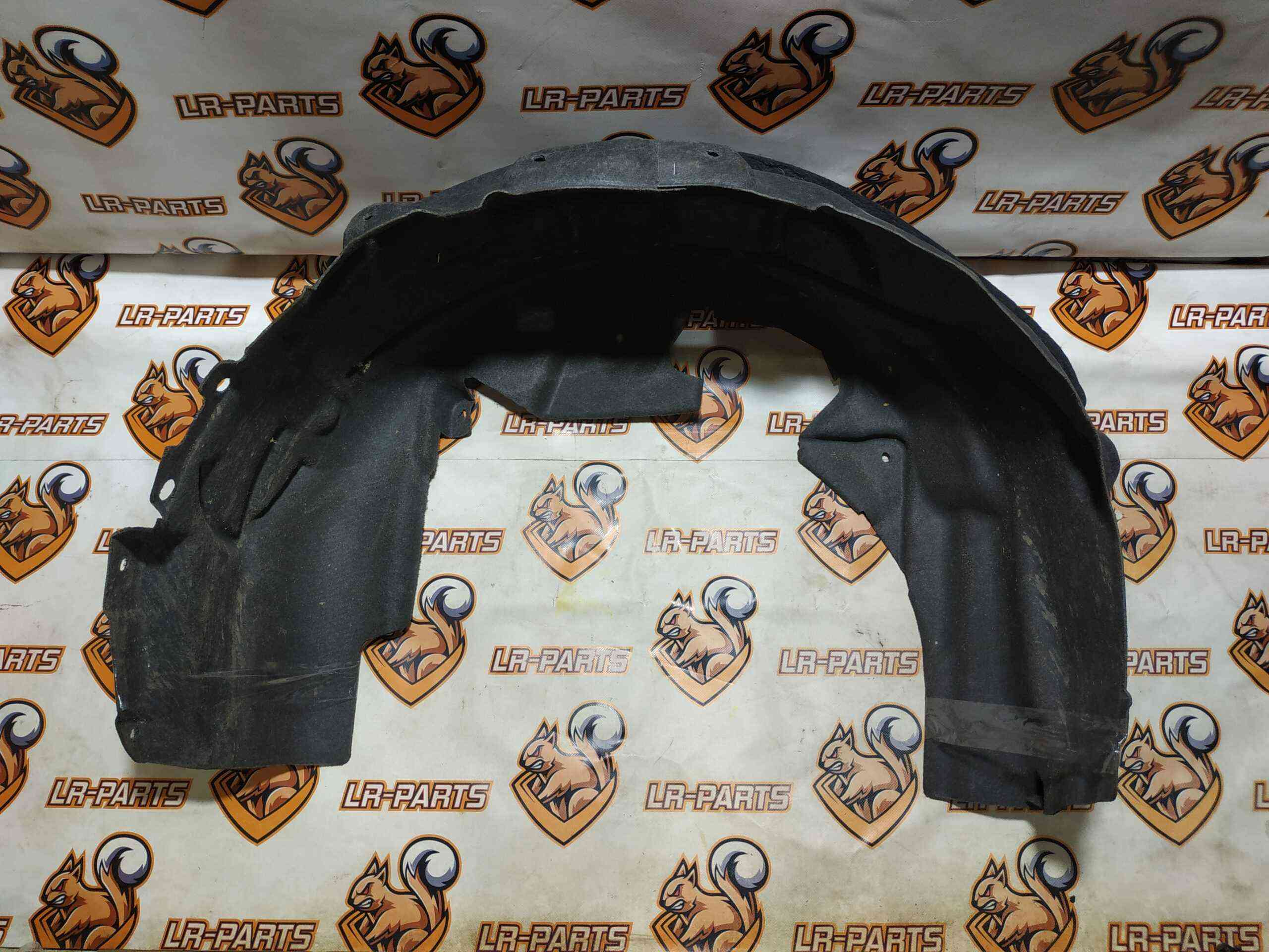 LR137568 Rear right fender Range Rover Velar L560 (2018-) Used cost 90 € in stock 1 pcs.