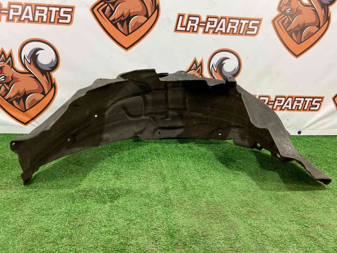 LR137568 Rear right fender Range Rover Velar L560 (2018-) Used cost 90 € in stock 1 pcs.