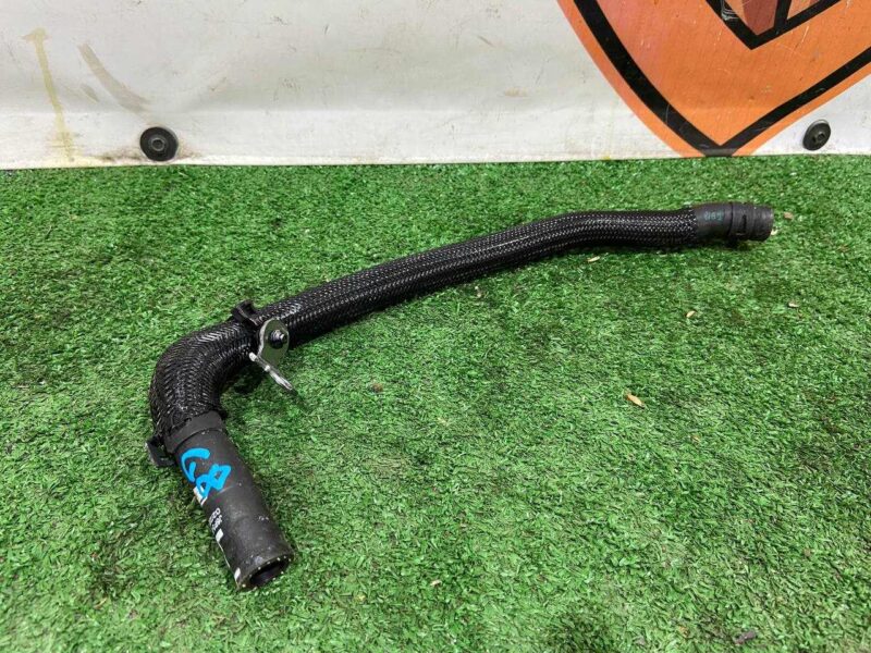 LR137626 Water hose Range Rover Sport L494 (2014-2022) used cost 15,93 € in stock 1 pcs.