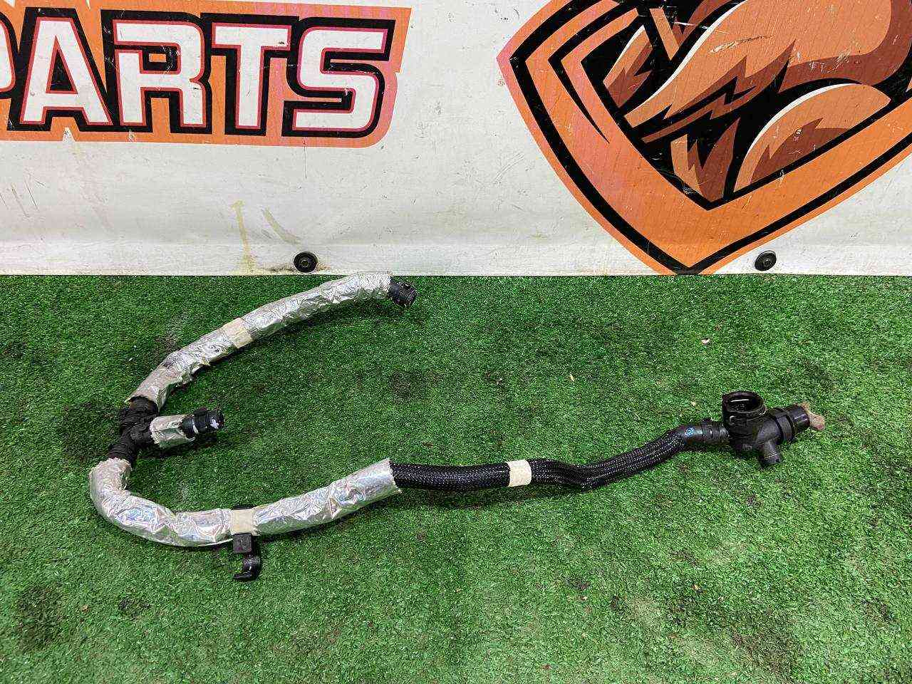 LR137627 Pipe cooling system Range Rover Sport L494 (2014-2022) used cost 80 € in stock 1 pcs.