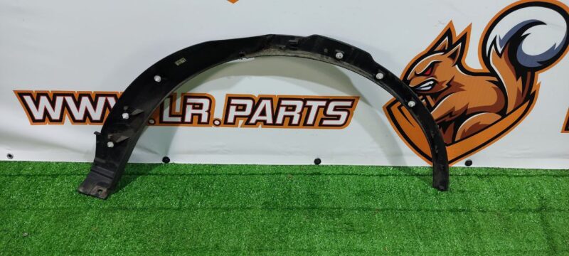 LR138492 Wheel arch fender molding rear right Land Rover Discovery 5 Used cost 42,5 € in stock 3 pcs.