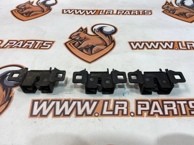 LR138825 Hood lock without sensor Land Rover Discovery Sport L550 (2015-) Used - Image 19