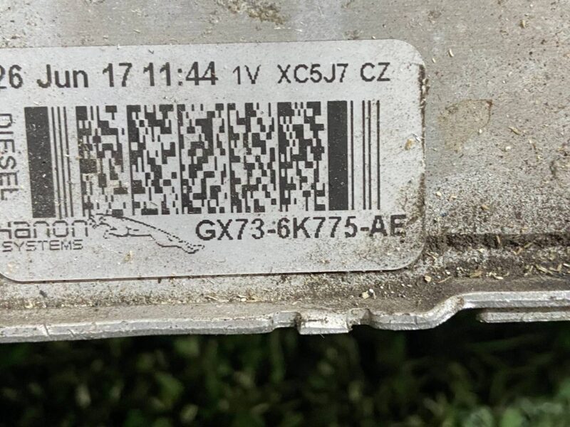 LR139045 Intercooler Radiator Range Rover Velar L560 (2018-) Used - Image 12