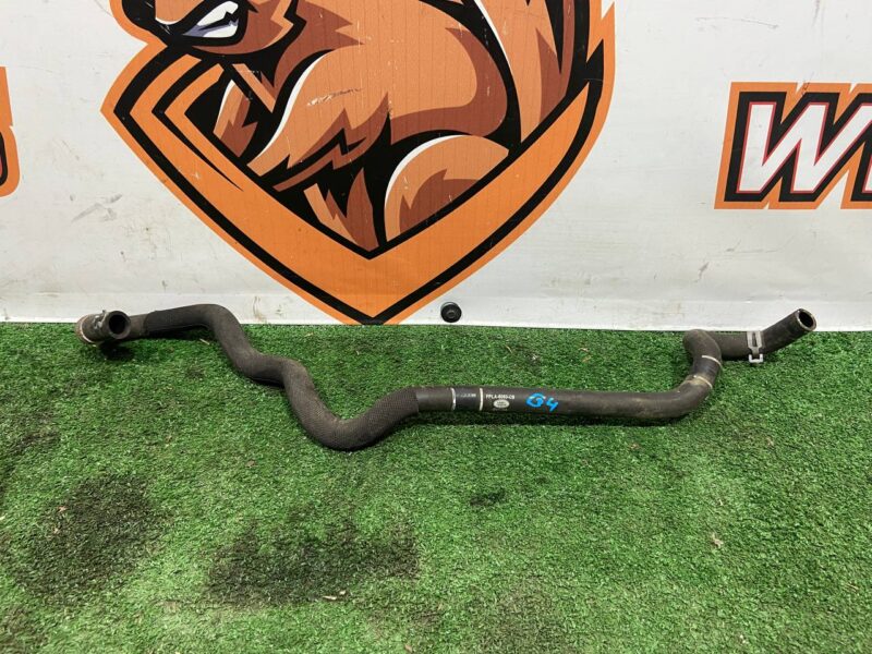 LR139398 Radiator Hose 3.0 Range Rover Sport L494 (2014-2022) Used cost 20 € in stock 8 pcs.
