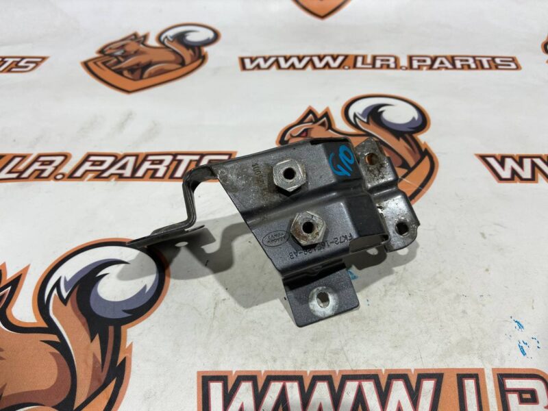 LR140283 Right wing bracket Land Rover Discovery Sport L550 (2015-) Used cost 20 € in stock 1 pcs.