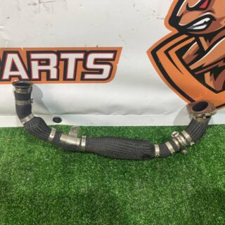 LR140363 Pipe from the EGR valve to the exhaust manifold Range Rover Sport L494 (2014-2022) Used cost 53,2 € in stock 1 pcs.