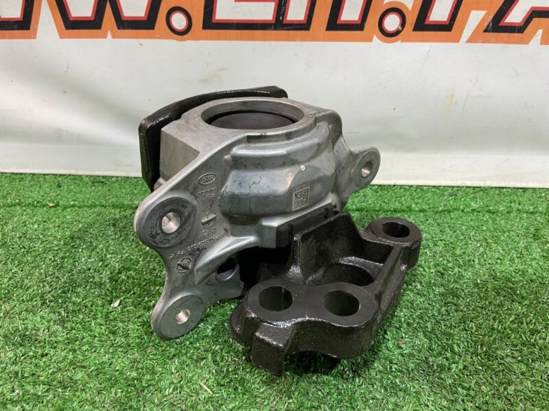 LR145275 Bracket automatic transmission Land Rover Discovery Sport L550 (2015-) used cost 80 € in stock 1 pcs.