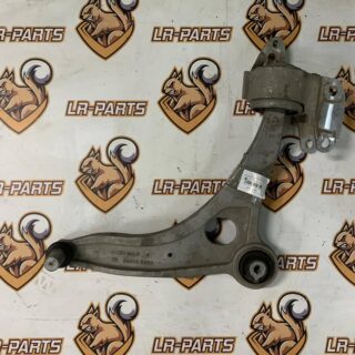 LR146037 Lever FRONT RIGHT RANGE ROVER EVOQUE NEW (L551) 2019- Used cost 181 € in stock 1 pcs.