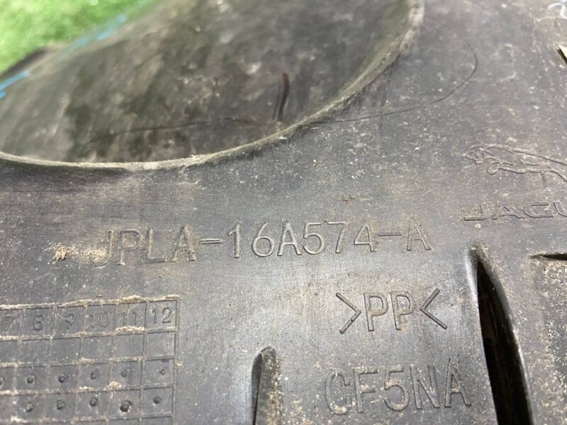 LR146223 Front left mudguard (front part) 2018- Range Rover Sport L494 (2014-2022) Used - Image 15