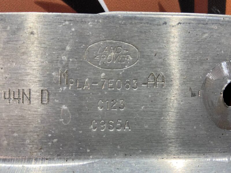 LR146536 Automatic transmission protection Range Rover Sport L494 (2014-2022) USED cost 150 € in stock 3 pcs.