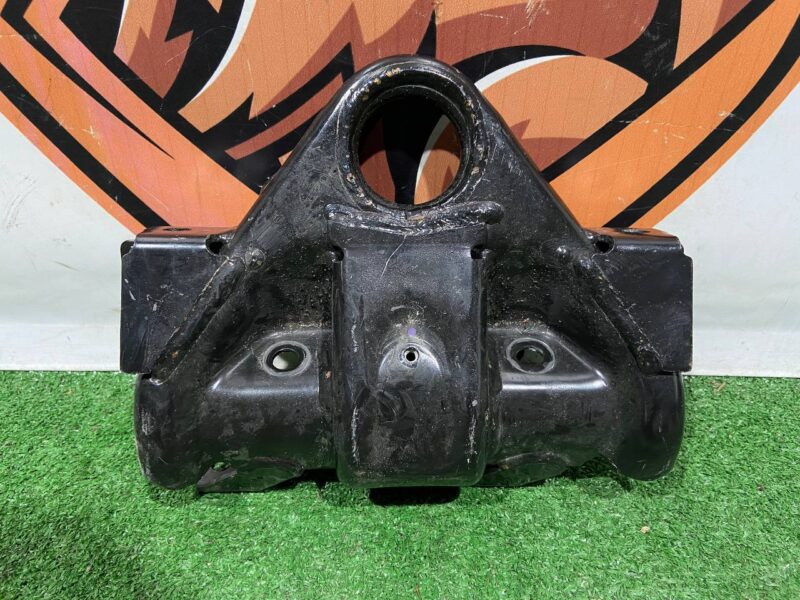 LR146622 Towing eye Range Rover Sport L494 used cost 50 € in stock 4 pcs.