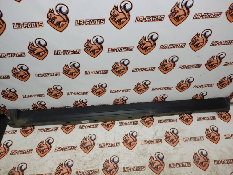 LR156945 Left sill trim Land Rover Discovery Sport L550 (2015-) Used cost 50 € in stock 5 pcs.
