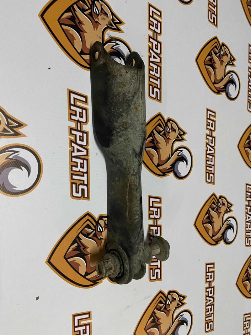 LR163128 Rear Suspension Arm Right Front Lower Range Rover L405 (2013-2021) Used cost 30 € in stock 5 pcs.