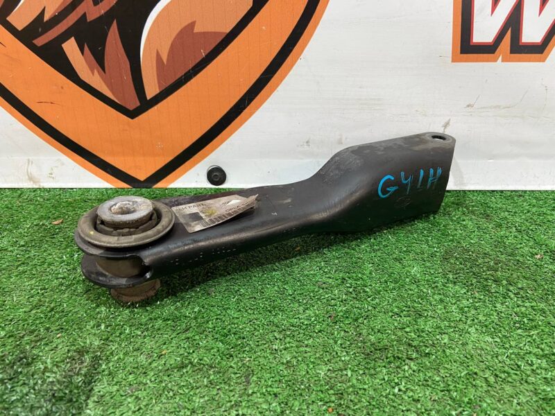 LR163134 Rear Suspension Arm Left Front lower Range Rover L405 (2013-2021) Used - Image 12