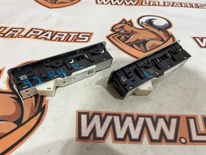 LR166302 Rear Door Window Lifter Button Range Rover L405 (2013-2021) Used cost 30 € in stock 5 pcs.