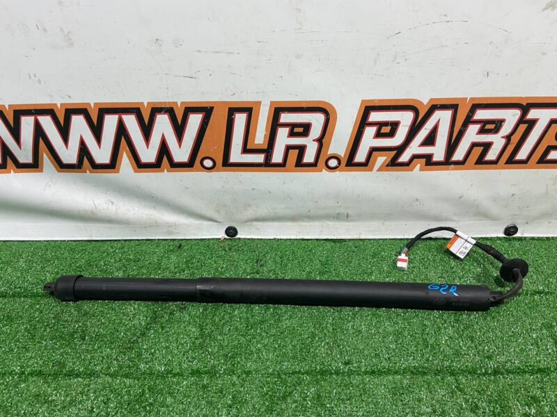 LR167022 Powered tailgate trunk strut right Land Rover Discovery 5 L462 used cost 120 € in stock 4 pcs.